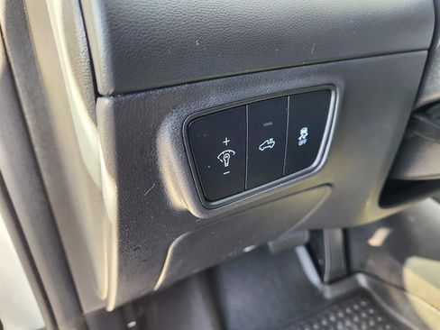 Certified 2024 Hyundai Santa Cruz Limited image 29