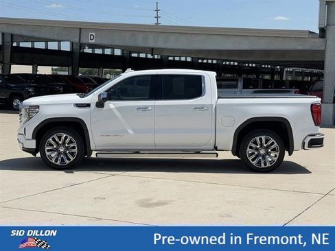 Certified 2023 GMC Sierra 1500 Denali w/ Denali Reserve Package AWD/4WD image 8