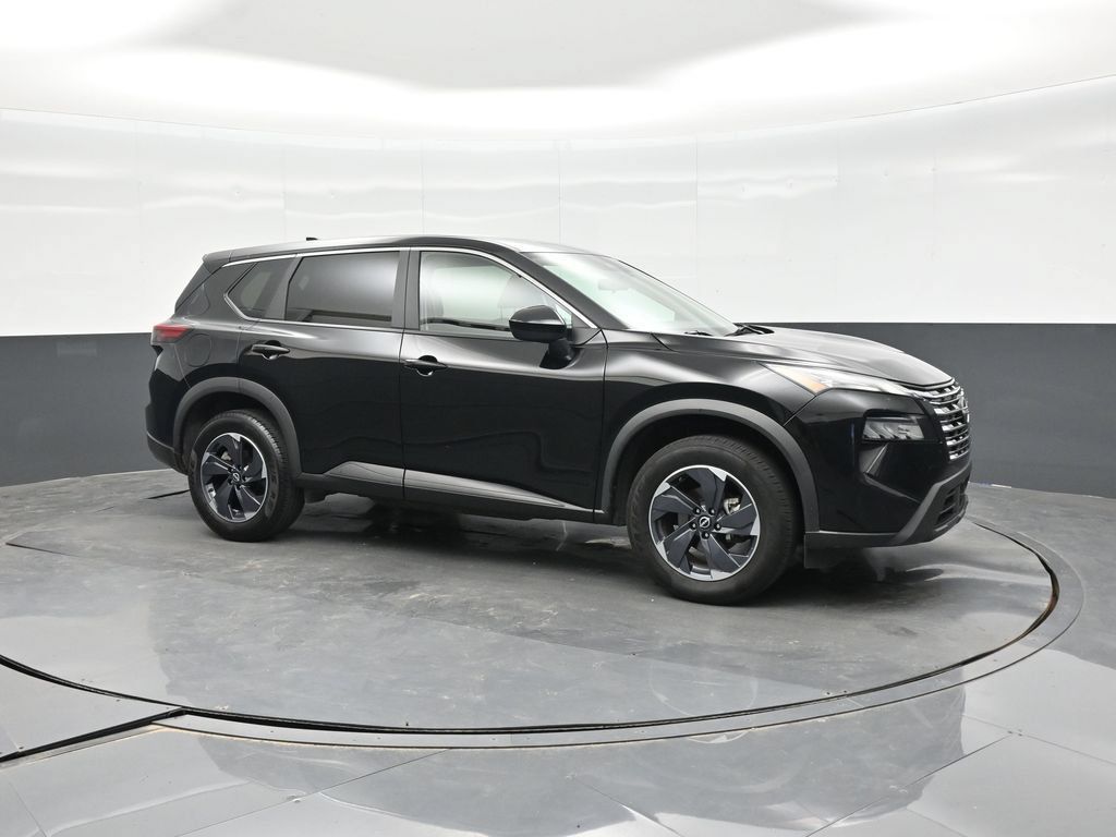 Used 2024 Nissan Rogue SV FWD image 18
