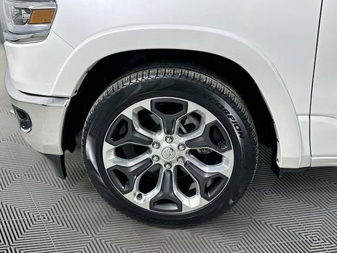 Used 2024 RAM 1500 Limited image 19