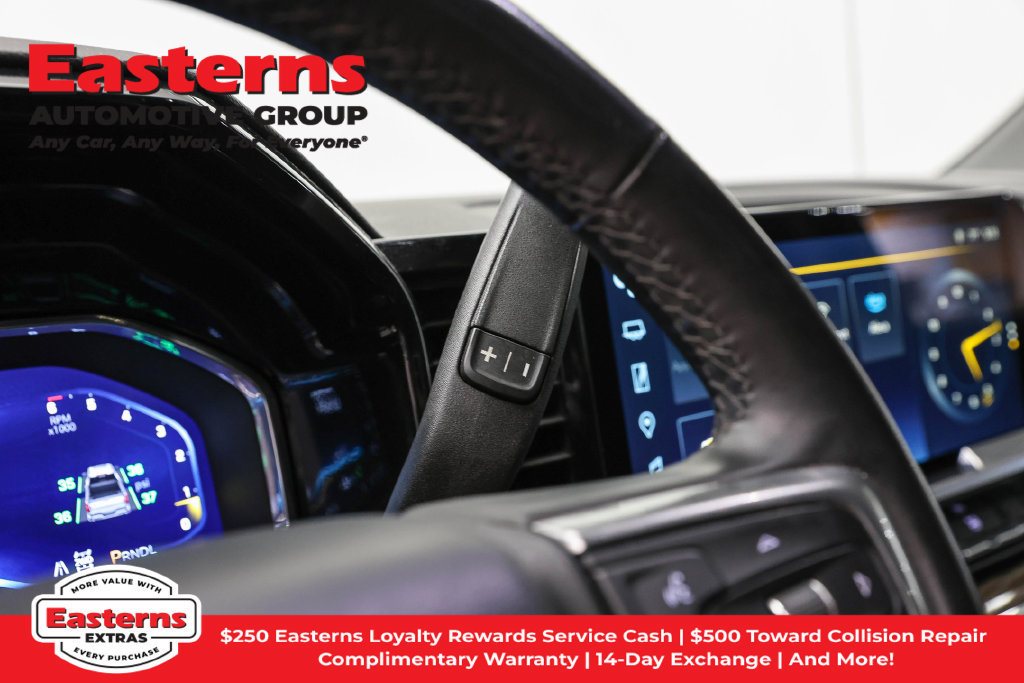 Used 2023 Chevrolet Silverado 1500 LT AWD/4WD image 14