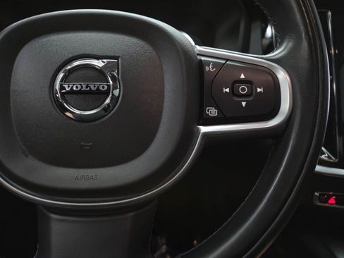Used 2022 Volvo S60 B5 Inscription FWD image 21