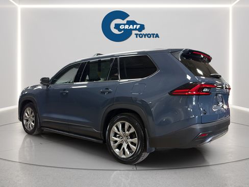 Used 2025 Toyota Grand Highlander FWD image 10
