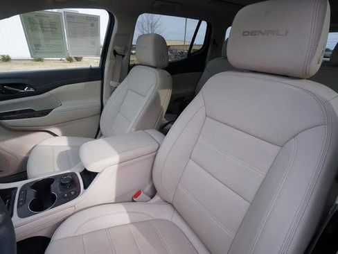 Used 2023 GMC Acadia Denali w/ Denali Ultimate Package image 27