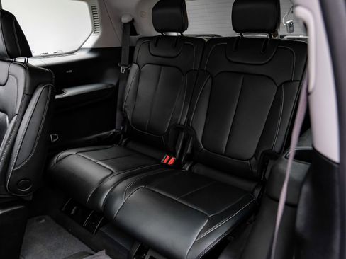 Used 2023 Jeep Grand Cherokee L Limited image 44