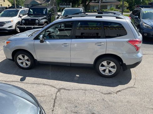Used 2016 Subaru Forester 2.5i Premium w/ All-Weather Package AWD/4WD image 7