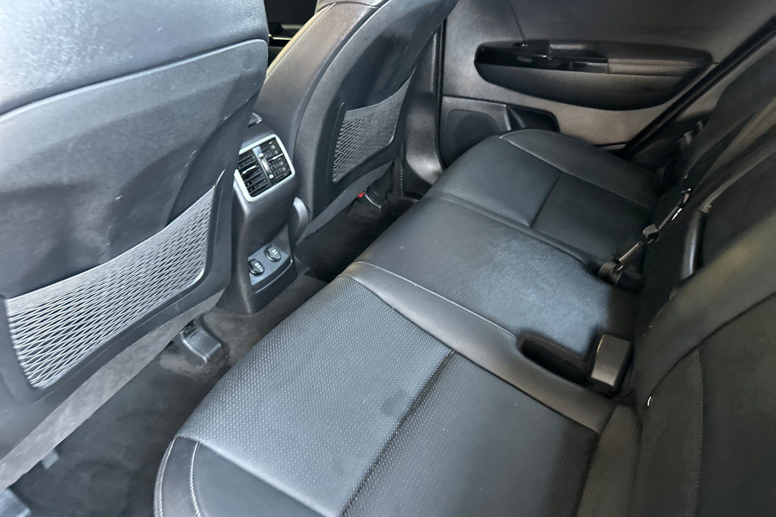 Used 2021 Kia Sportage EX AWD/4WD image 12