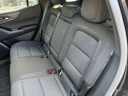 Used 2025 Chevrolet Equinox LT image 31