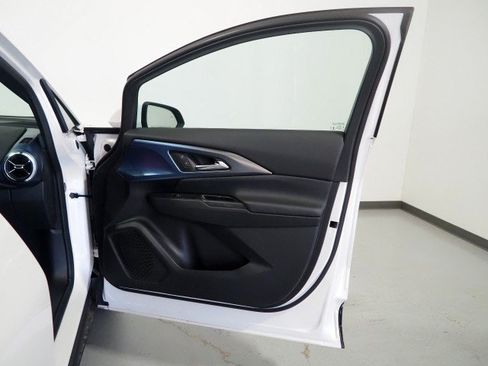 Used 2024 Chevrolet Equinox EV FWD LT w/ 2LT image 62