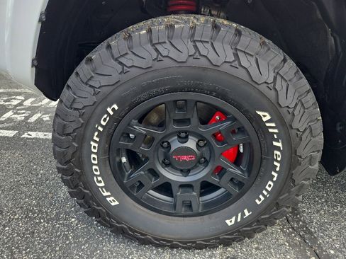 Used 2020 Toyota 4Runner TRD Pro AWD/4WD image 18