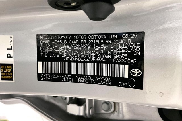 Used 2025 Toyota Corolla SE FWD image 43