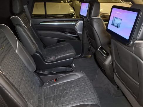 Certified 2025 Cadillac Escalade Sport Platinum AWD/4WD image 20