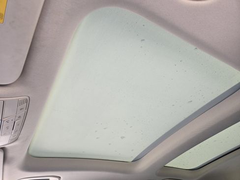 Used 2019 Mercedes-Benz GLC 300 image 28