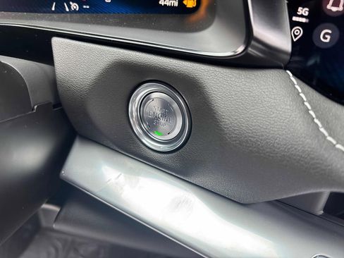 New 2026 Chevrolet Corvette Stingray Convertible w/ Z51 Performance Package image 19