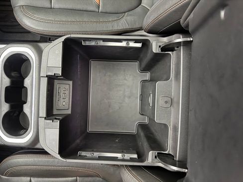 Used 2019 GMC Sierra 1500 AT4 w/ Off Road Performance Package AWD/4WD image 35