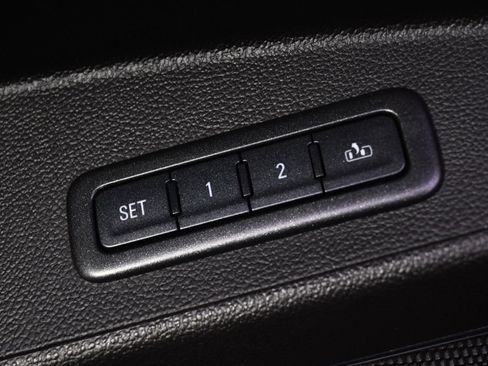 Used 2016 Chevrolet Tahoe LT AWD/4WD image 25