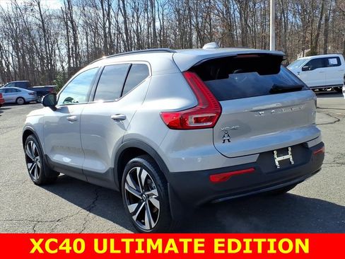Used 2024 Volvo XC40 B5 Ultimate image 5