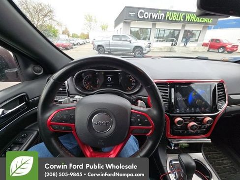 Used 2019 Jeep Grand Cherokee Trailhawk image 23