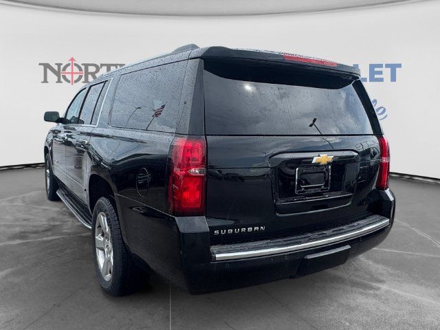 Used 2018 Chevrolet Suburban Premier RWD image 5
