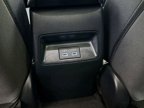 Used 2024 Toyota Corolla LE image 24