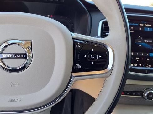 Used 2023 Volvo XC90 B6 Plus AWD/4WD image 11