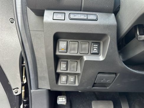 New 2026 Nissan Frontier PRO-4X w/ Pro-4x Convenience Package AWD/4WD image 12