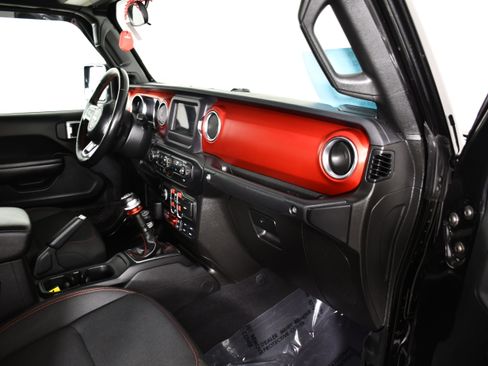Used 2020 Jeep Gladiator Rubicon w/ LED Lighting Group AWD/4WD image 43