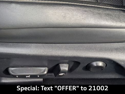 Used 2016 Lexus RC 200t image 20