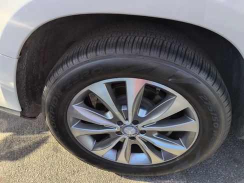 Used 2014 Mercedes-Benz GL 450 4MATIC w/ Appearance Package image 55