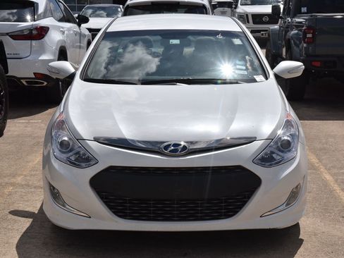 Used 2012 Hyundai Sonata Hybrid w/ Leather Pkg image 3