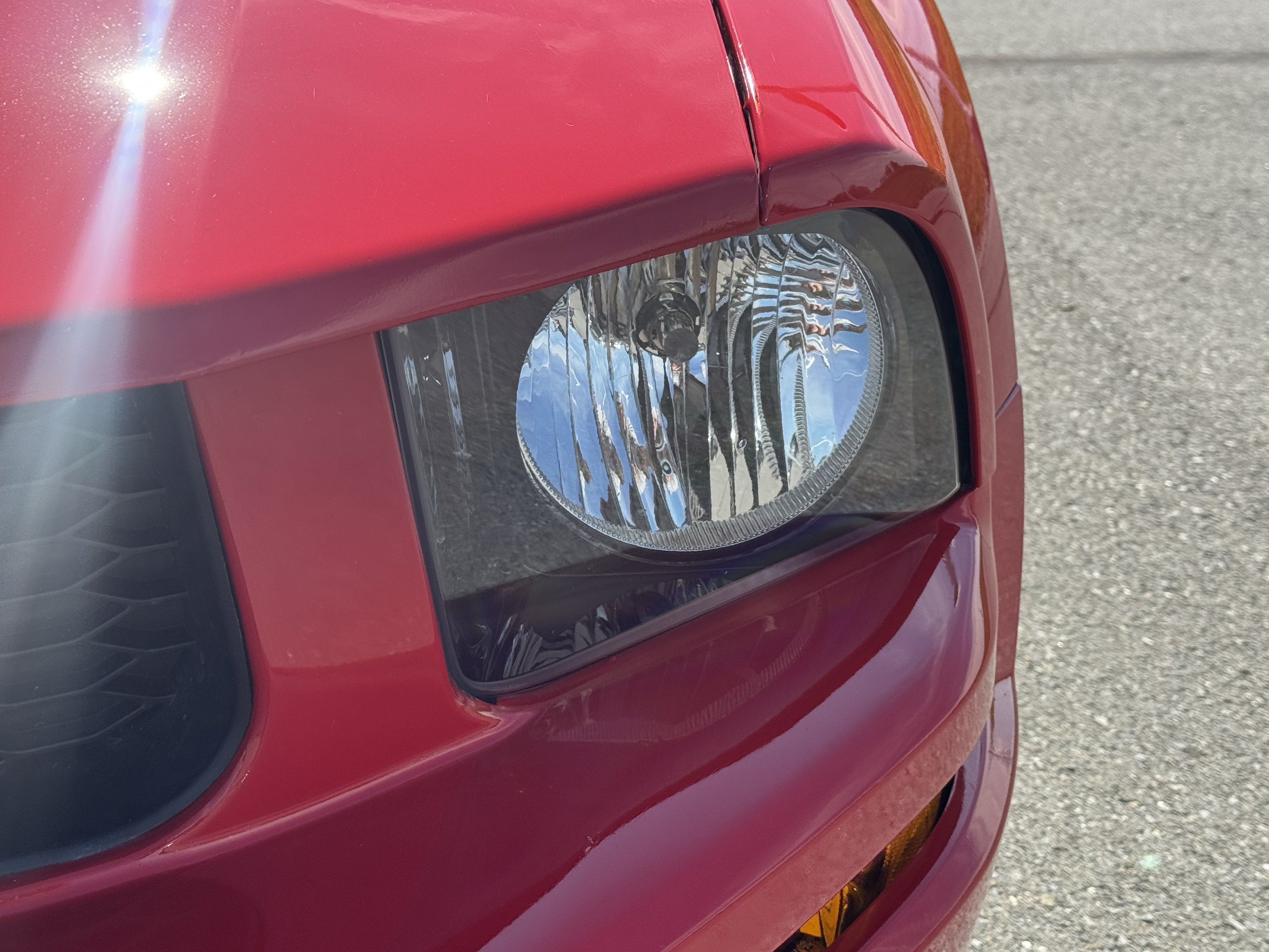 Used 2009 Ford Mustang Convertible RWD image 9