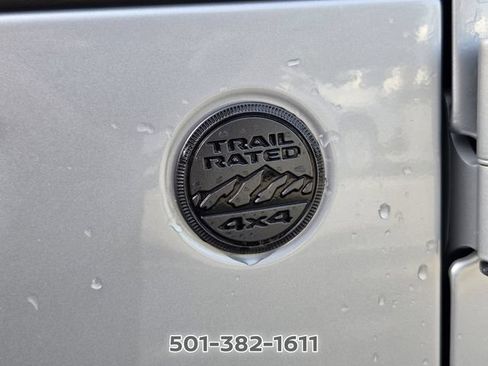 Used 2024 Jeep Wrangler Unlimited Sport AWD/4WD image 19