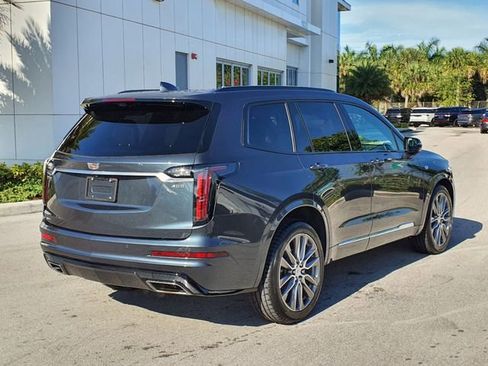 Used 2021 Cadillac XT6 Sport image 6