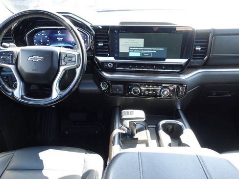 Used 2024 Chevrolet Silverado 1500 RST AWD/4WD image 42