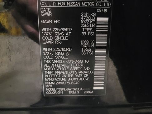 Used 2018 Nissan Rogue SV image 33