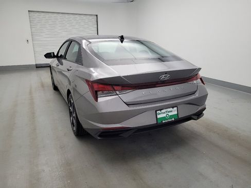 Used 2023 Hyundai Elantra SEL w/ Convenience Package FWD image 6