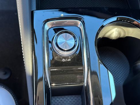 New 2026 Buick Envision Sport Touring image 32