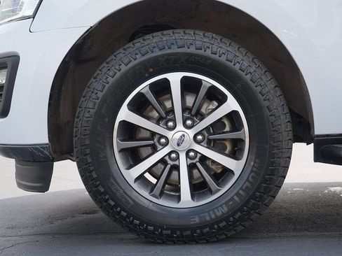 Used 2020 Ford Expedition Max XL AWD/4WD image 11