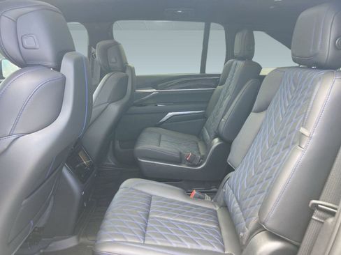 New 2026 Cadillac Escalade IQ Luxury 1 w/ LPO, Floor Liner Package image 25