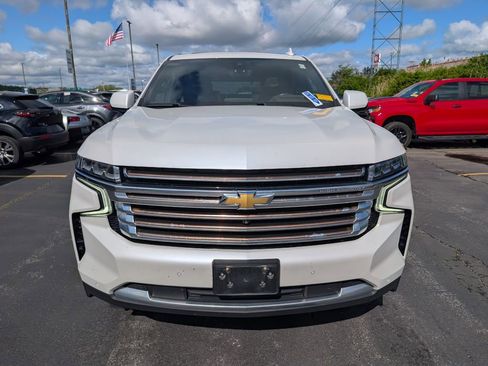 Used 2022 Chevrolet Tahoe High Country AWD/4WD image 2