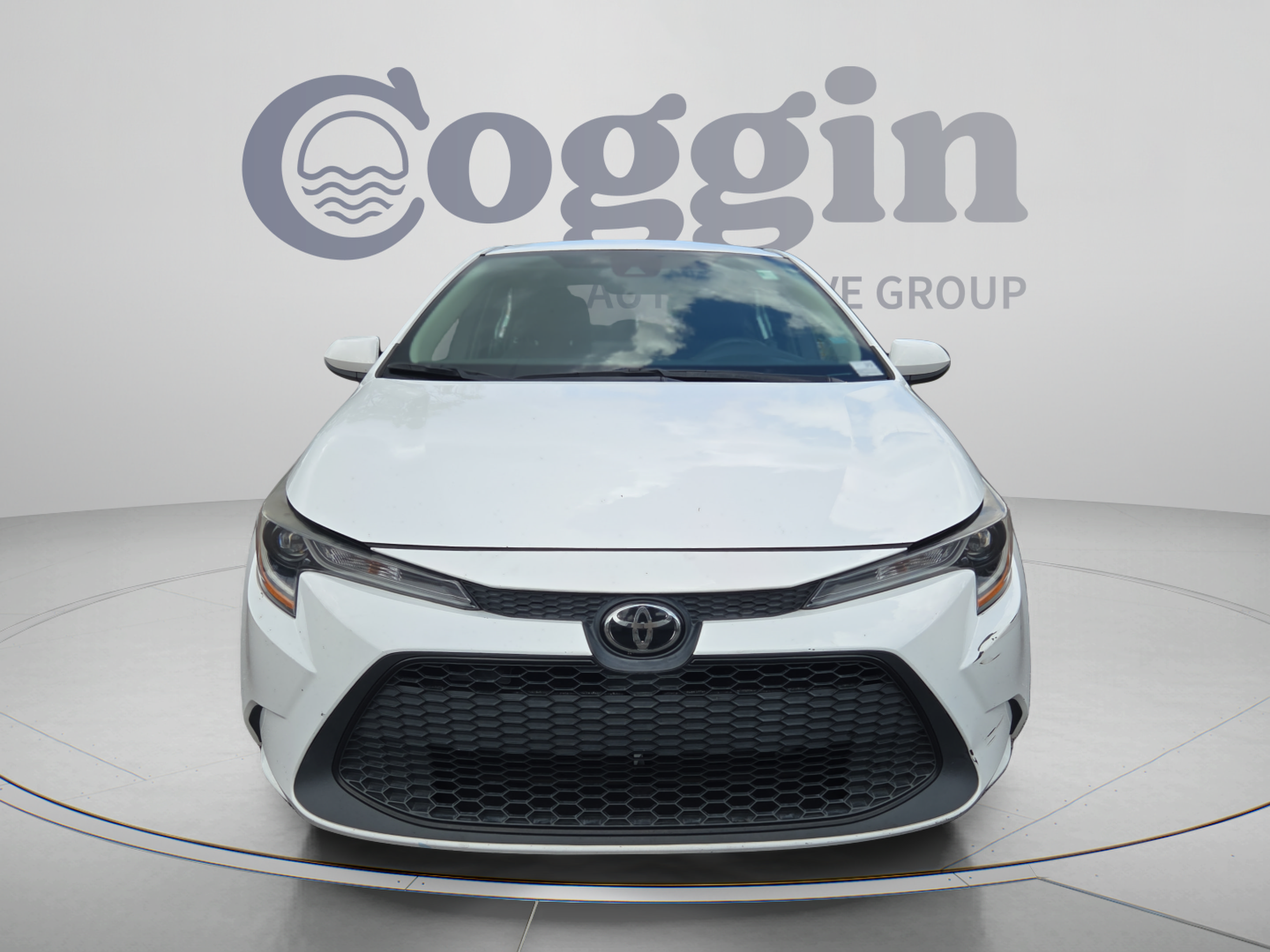 Used 2022 Toyota Corolla LE FWD image 8