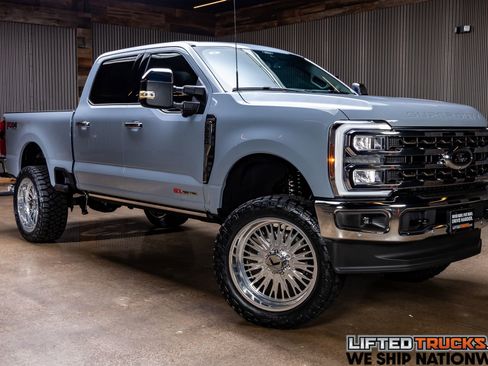 Used 2026 Ford F250 King Ranch w/ Chrome Package image 1