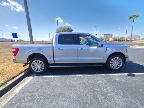Used 2022 Ford F150 Limited image 4
