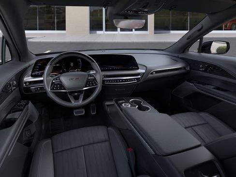 New 2026 Cadillac Lyriq V w/ LPO, Floor Liner Package AWD/4WD image 15