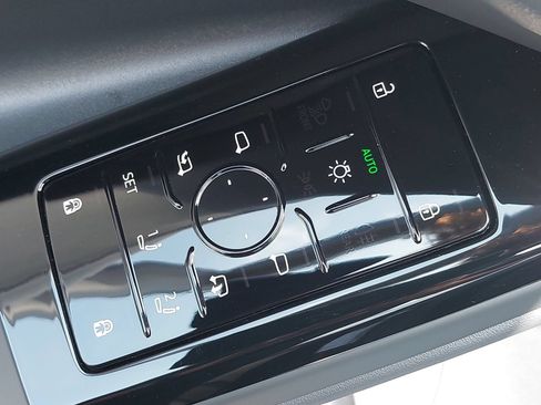 New 2027 Audi Q6 e-tron Premium AWD/4WD image 31