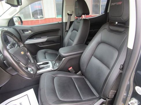 Used 2019 Chevrolet Colorado ZR2 image 21