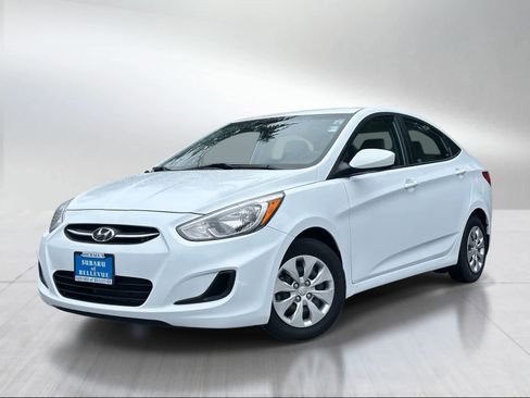 Used 2016 Hyundai Accent SE FWD image 1