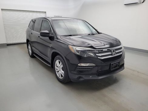 Used 2018 Honda Pilot LX image 13