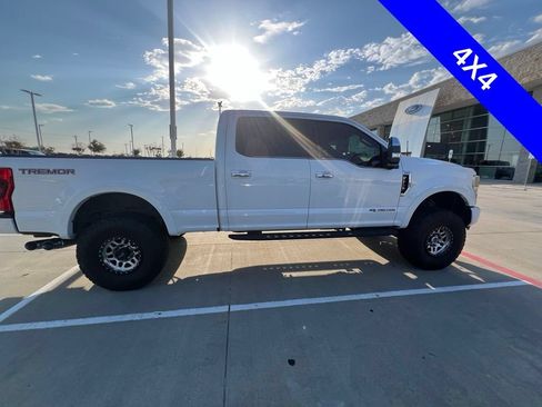 Used 2022 Ford F250 Platinum w/ Tremor Off-Road Package AWD/4WD image 7