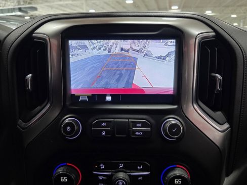 Used 2019 Chevrolet Silverado 1500 RST image 24